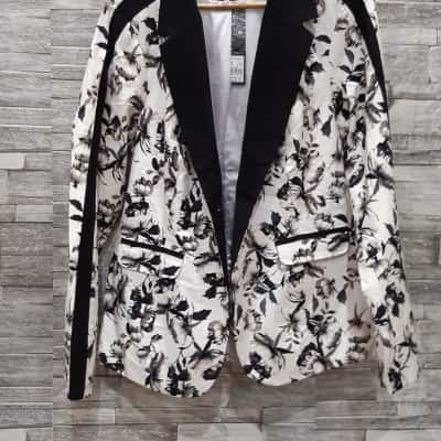 City Chic Women's  Size M Suit Jacket Black  / Floral / Other / White 