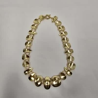  Womens Gold Necklace RRP: $69.00 and Bracelet RRP: $49.00