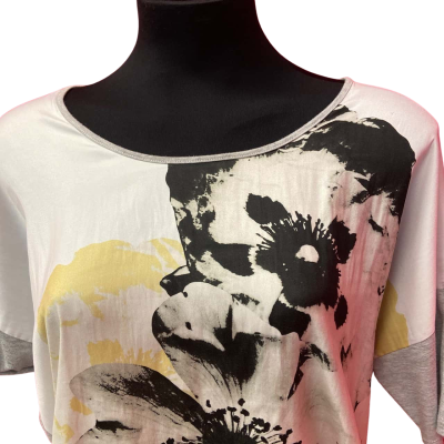 ***Katies Womens  Size S Top