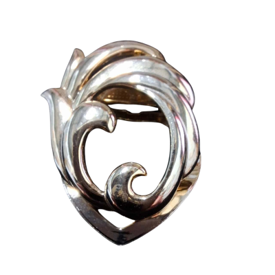  Womens Gold Tone Scarf Ring 