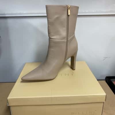 Billini Womens Size 9 Ankle Boots Beige 