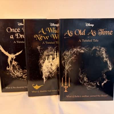 Disney Twisted Tale Series - Liz Braswell 