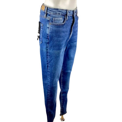 Outland Denim - Harriet Skinny Jeans - Size 31W | 28L