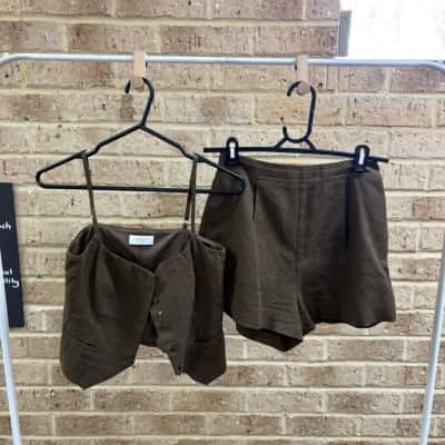 Lovet Womens olive brown set  Size 6 