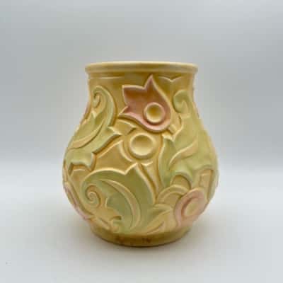 Vintage Wade Heath Vase Gothic Pattern 359 With Tulips And Foliage