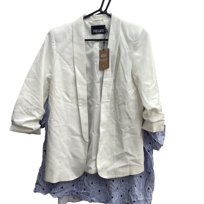 Pieces Womens Size 10 White 3/4 Blazer 
