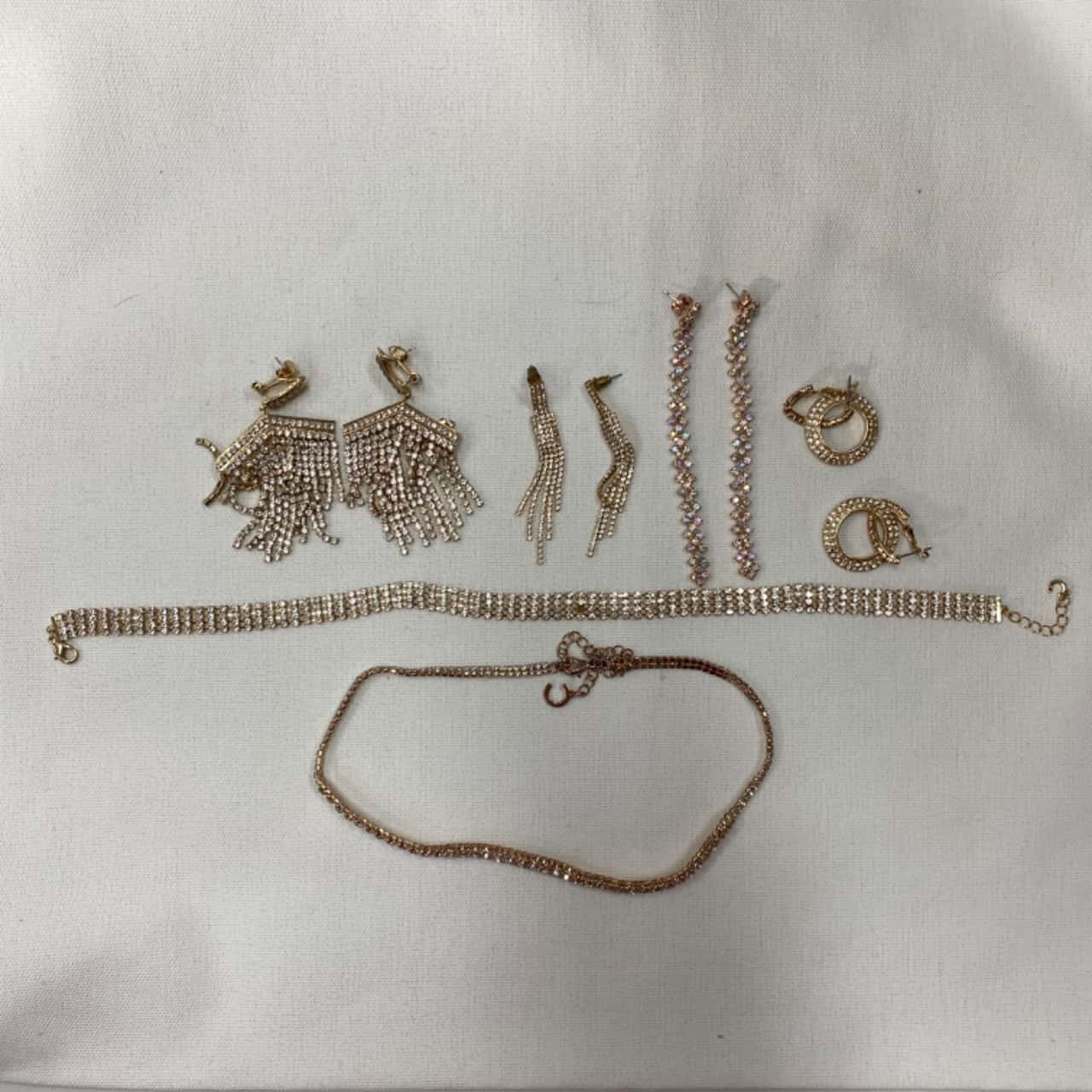 Womens diamanté bling set(s)