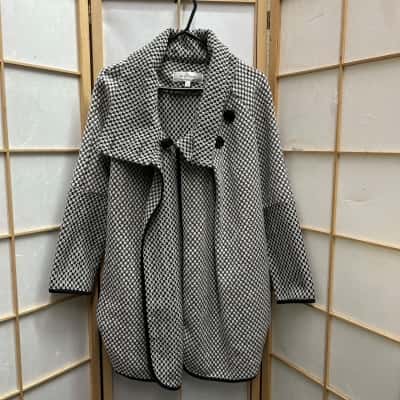 Women's Long Coat B/W