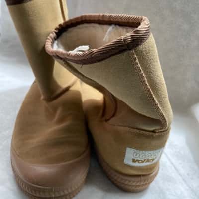 Volley UGGLY Unisex  Size UK 8 Boots 