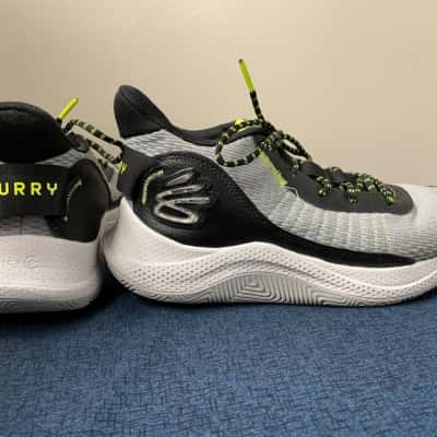 Under Armour Stephen Curry 3Z7 Basketball Shoes Size 8 / 9.5