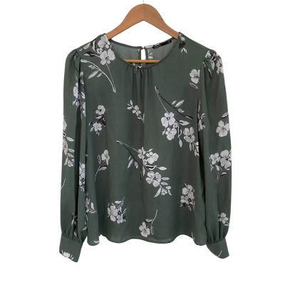 Tokito Womens  Size 12 Floral Top / Long Sleeve Top Floral / Green 