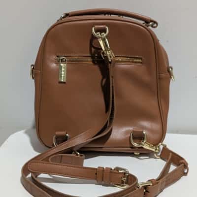 Belle & Bloom brown leather handbag/backpack