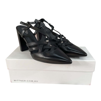 WITTNER Black Heels Size 38. New 
