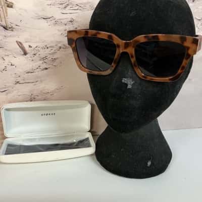 BNWT Epokhe Sunglasses