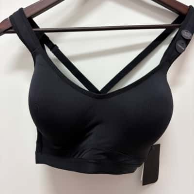  BNWT Cotton On Size 14DD Black Sports Bra