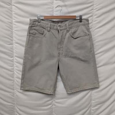 Levi's Mens 505 Regular Fit Denim Shorts in Light Wash - W34