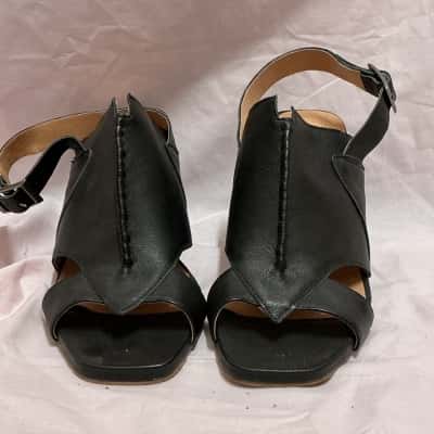 Django & Juliette  Womens  Size 41 Heels Black  