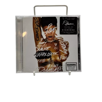 Rhianna Unapologetic CD