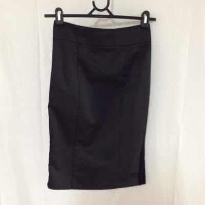 Review Womens  Size 6 A-Line Skirt Black  