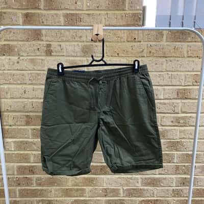 Ben Sherman Mens relaxed fit shorts Size XL 