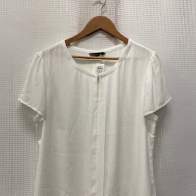 Jacqui-E Womens  Size 16 Short Sleeve Top White 
