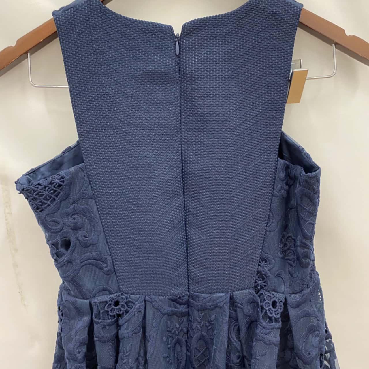 Bardot Junior Kids Size 14 Dresses & Skirts Blue / Navy Blue Lace Overlay  Dress(s)