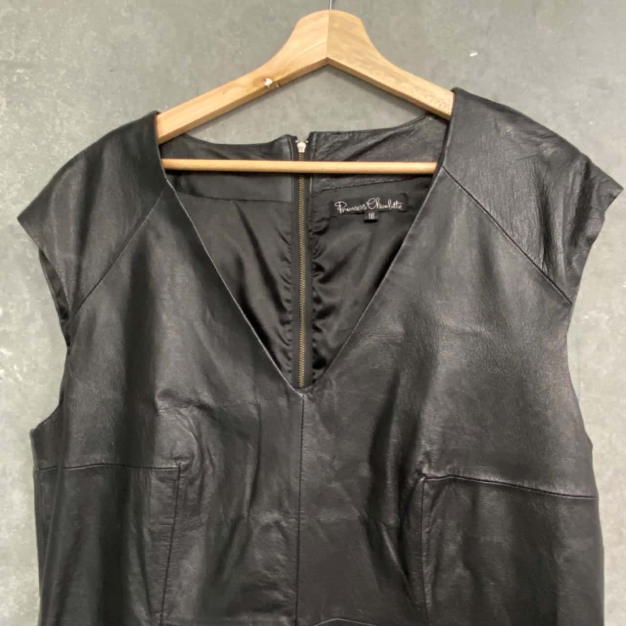 charlie brown princess charlotte dress Princess Charlotte By Charlie Brown Womens Size 16 Sleeveless Dress Black  Leather(s) - Used Very Good