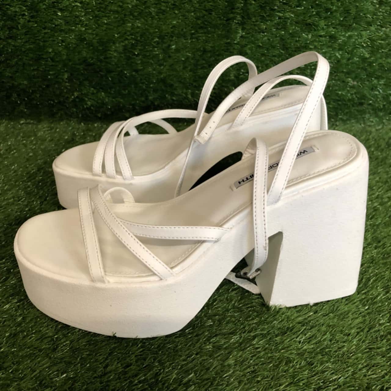 windsor smith white sandals