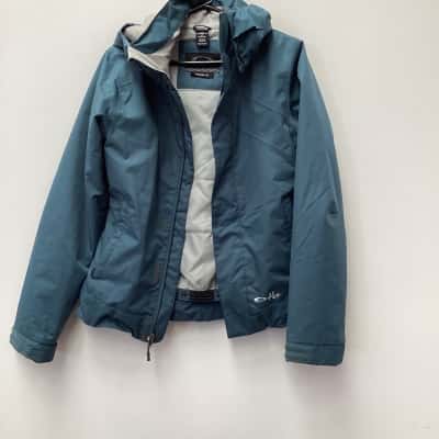 Oakley Womens  Size USXS UKSWinter ski  Jacket Green 