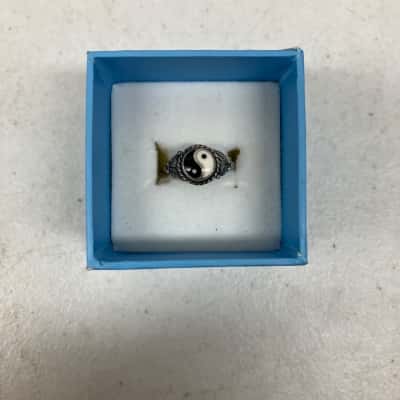Women’s Sterling Silver Ying/Yang Ring 