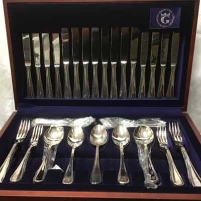 Grosvenor Guaranteed Silverplate 57 piece cutlery set