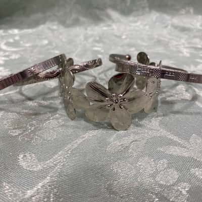 5  Womens Bangles Silver-toned