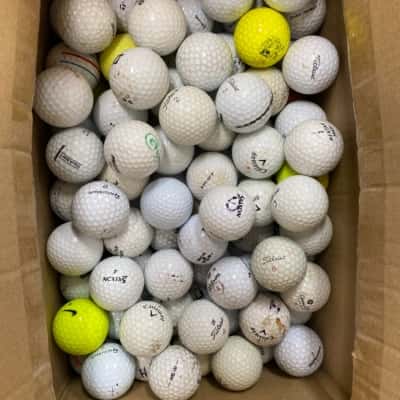 Golf ball’s assorted used qty 130