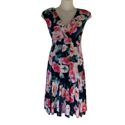 Perri Cutten    Abstract Floral Events Dress.    Size S 