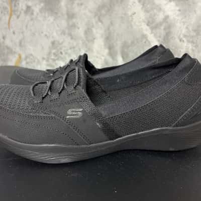 Skechers Size 38 Black  slip ons 