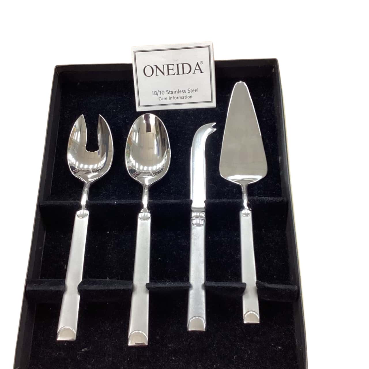 Onedia Serving Rack Oneida Stainless 4 piece Serving Set(s) - Used Very Good | Salvos Stores