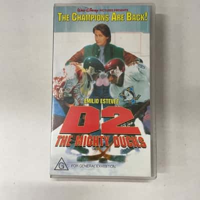 Disney, D2 Mighty Ducks, Video