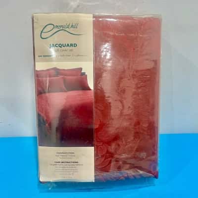 BNWOT Emerald Hill Jacquard Queen Quilt Cover Set- Terracotta 