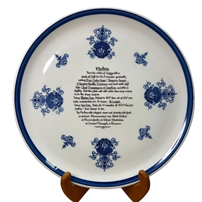 Vintage Pavlova Plate Made in Japan Ironstone