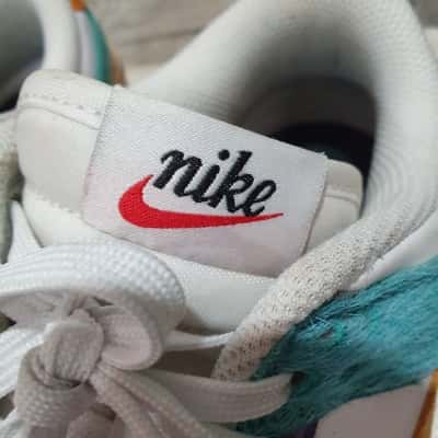 Nike Womens Dunk Low SE Safari Size US 7.5 Shoes