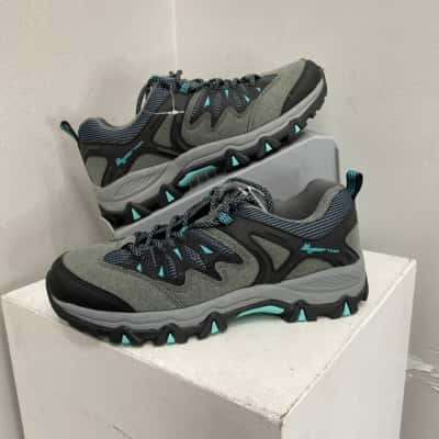  Sfida Trek 2-L Womens  Size 7 Black  / Grey / Teal 