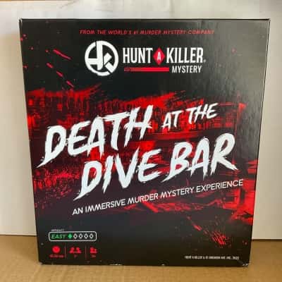 Hunt a Killer: Murder Mystery immersive game. By Gnomish Hat Inc. 2020. (B27)
