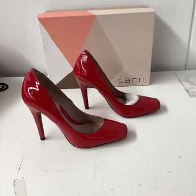 Sachi Womens  Size 9 Heels Red 