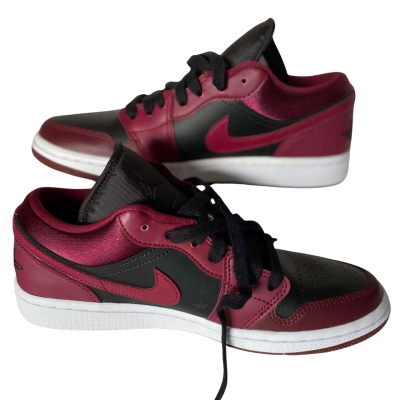  Womens  Shoes Beetroot colour UK Size 5 Sneakers 