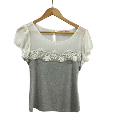 Review Womens  Size 10 Short Sleeve Top 