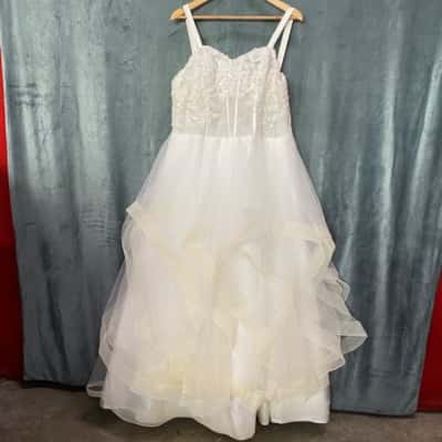  Womens  Size 12 Bridal Dress Off White with lace