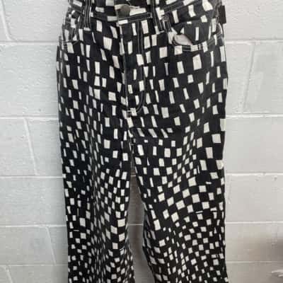 Gorman Womens  Size 10 Black  / Checked / White pants