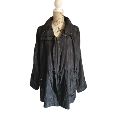 Maggie T Womens  Size 24 Anorak Black  BNWT