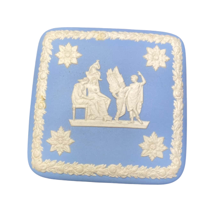 Wedgwood - Blue Jasperware Jewellery Box w/ Cherub Pattern - Boxed