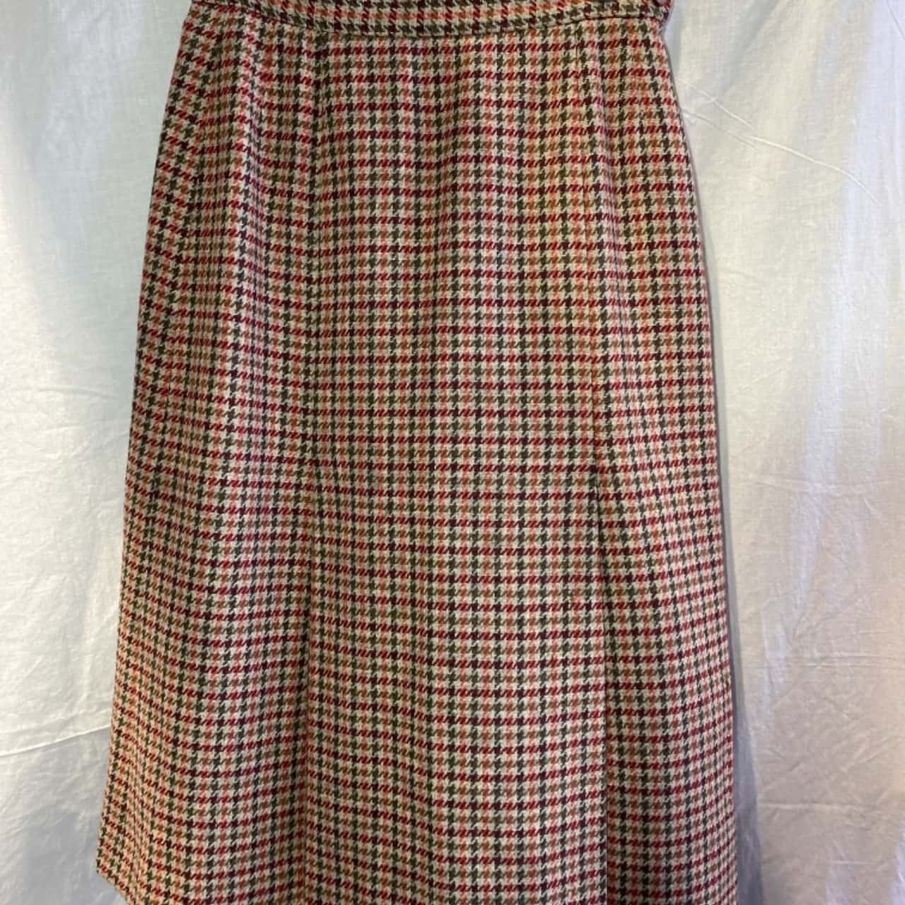 Red embroidered wool A-line skirt A110 main image 1